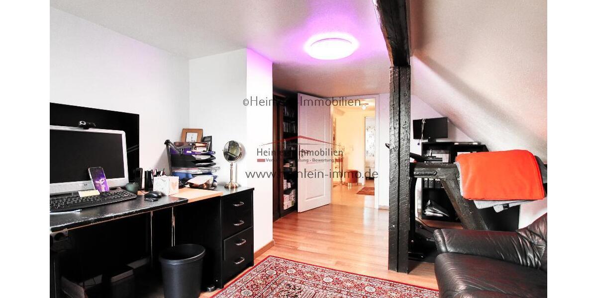 5-6 ZKB* Familie* EBK* 1x tgl.Wannenbad1x tgl..Duschbad* KFZ-Stellpl.* Pfungstadt-Hahn - Einfamilienhaus Pfungstadt / Hahn Hahn | Angebot:25355378