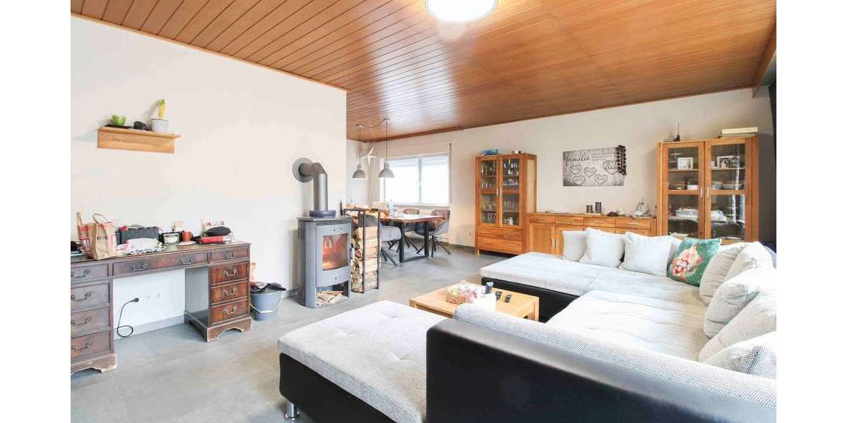 Haus zum Kaufen in Griesheim 690.000 € 140 m² 6 zimmer