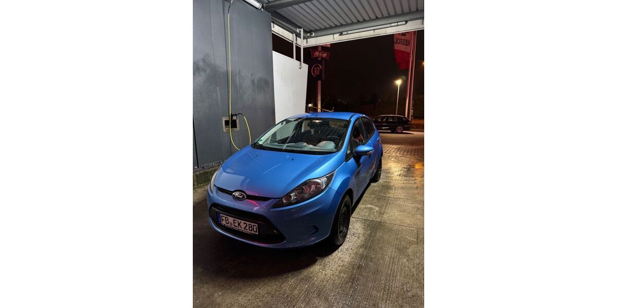 Ford Fiesta 68.000 km 4.600 &euro; Frankfurt am Main 60438