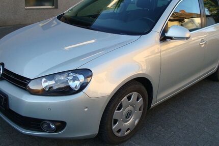 VW Golf 61.700 km 8.799 &euro; Lorsch 64653