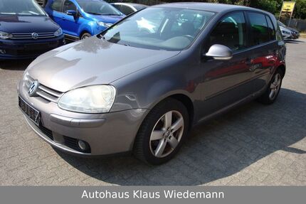 VW Golf 223.500 km 2.799 &euro; Lorsch 64653