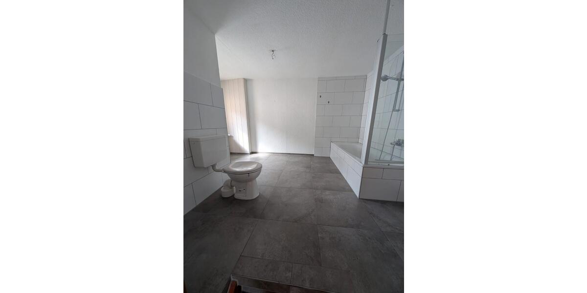 Einfamilienhaus Nackenheim - 5 Zimmer, 110 m&sup2;, 1.300&euro; | Angebot:26195232