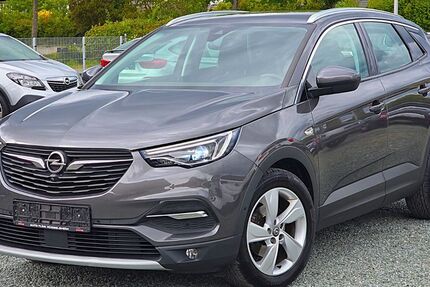 Opel Grandland (X) 118.500 km 15.450 &euro; Rüsselsheim 65428