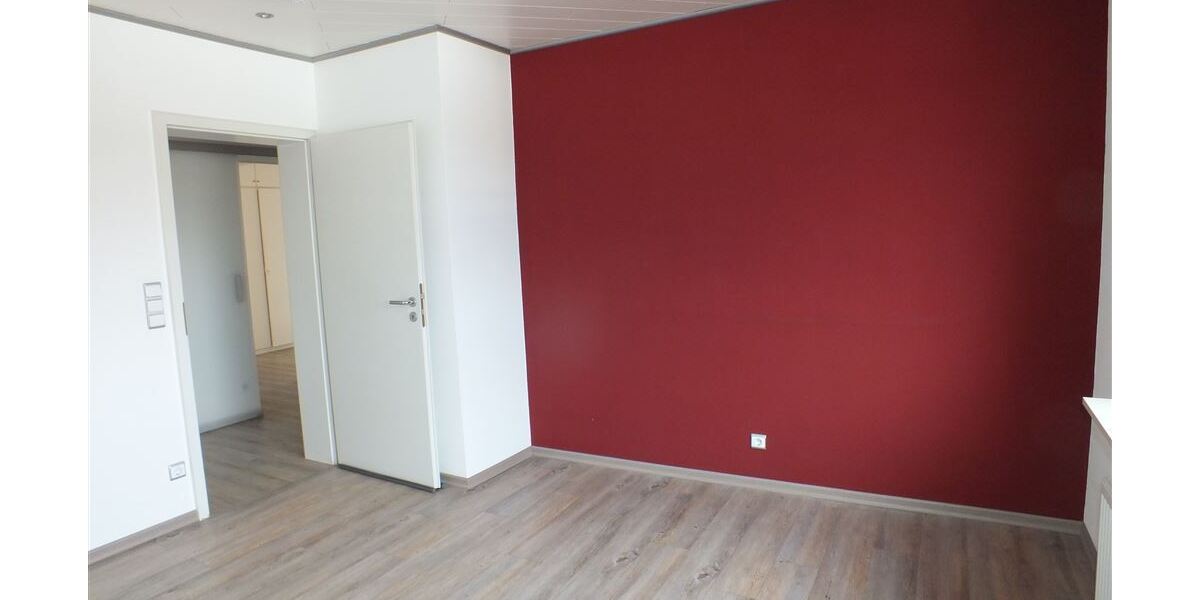 Penthouse mitten in Nauheim mit ca. 135m² Wohnfläche und 185m² Terrasse inkl. Garage - Einfamilienhaus Nauheim | Angebot:24610051