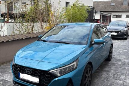 Hyundai i20 74.963 km 12.900 &euro; Einhausen 64683