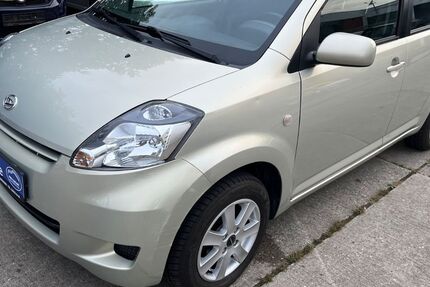 Daihatsu Sirion 67.000 km 6.790 € Dreieich 63303