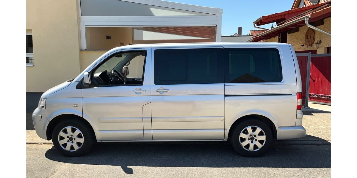 VW T5 Multivan 328.118 km 6.900 &euro; Biblis 68647