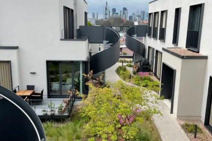 Wohnung zum Mieten in Frankfurt 1.025,22 € 42.19 m²