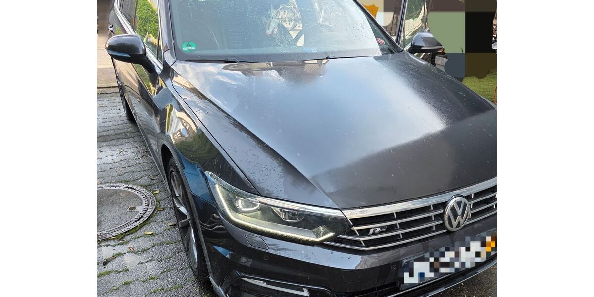 VW Passat 129.000 km 20.900 &euro; Frankfurt 65929