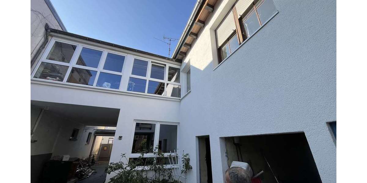Etagenwohnung Pfungstadt - 8 Zimmer, 200 m&sup2;, 450.000&euro; | Angebot:25861031