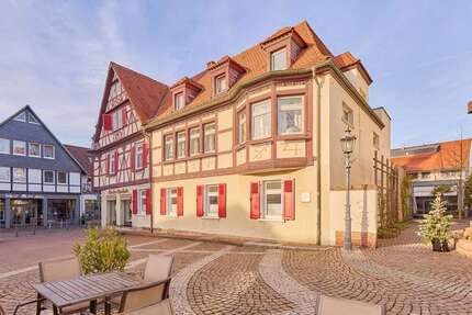 Haus zum Kaufen in Lorsch 1.450.000 € 400 m² 8 zimmer