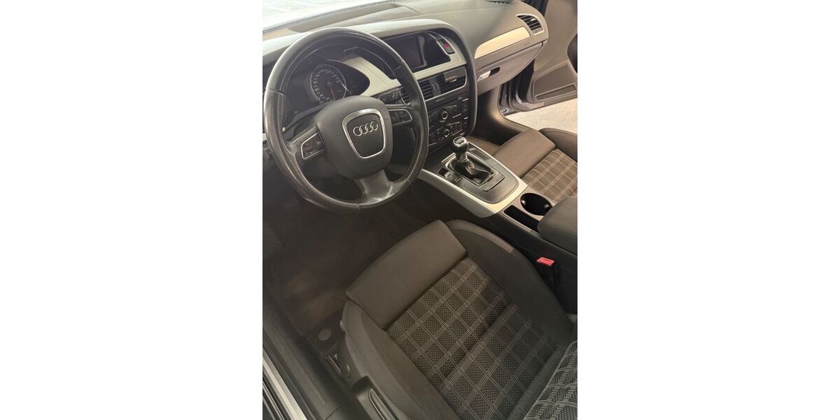 Audi A4 140.700 km 8.000 &euro; Neu-Isenburg 63263