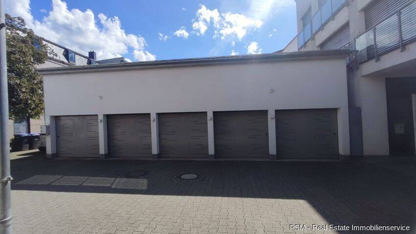 Etagenwohnung Neu-Isenburg / Gravenbruch Neu-Isenburg - 2 Zimmer, 85 m&sup2;, 1.100&euro; | Angebot:26858661