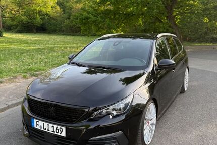 Peugeot 308 50.800 km 14.599 &euro; Frankfurt am Main 60529