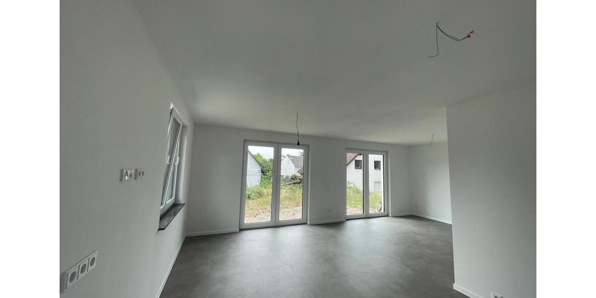 Doppelhaushälfte Rüsselsheim am Main - 6 Zimmer, 174 m&sup2;, 857.000&euro; | Angebot:26960390