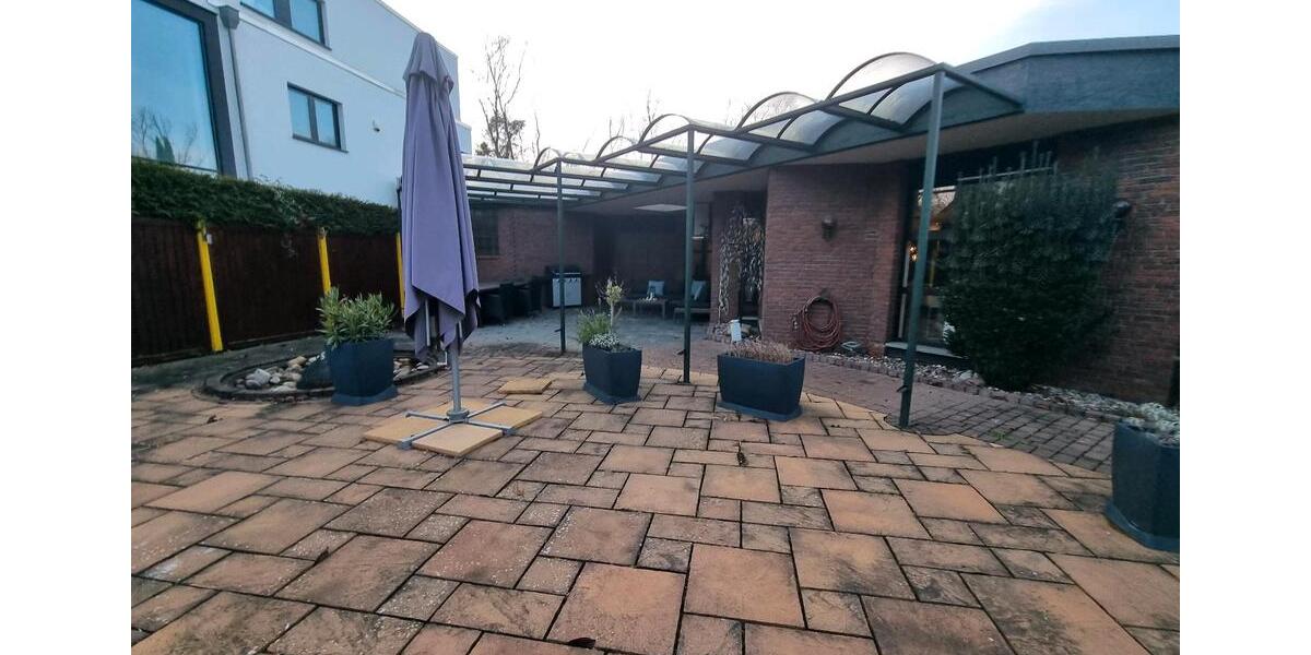 Bungalow Langen (Hessen) - 9 Zimmer, 264 m&sup2;, 1.340.000&euro; | Angebot:24440570