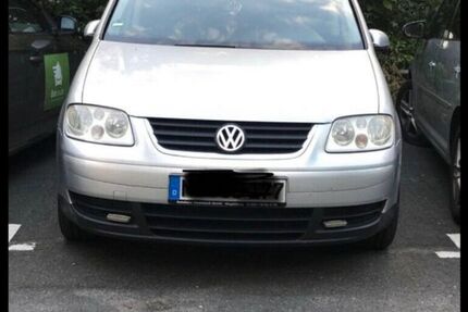 VW Touran 320.000 km 1.550 &euro; Hattersheim am Main 65795