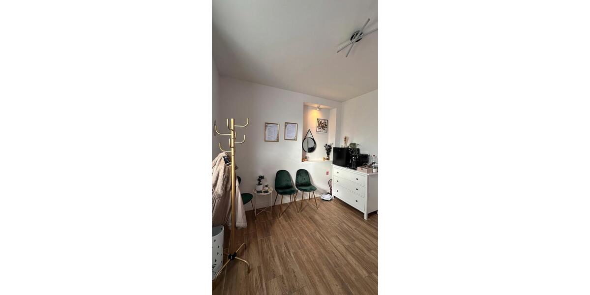 Gewerbeobjekt Flörsheim am Main - 350&euro; | Angebot:25168294