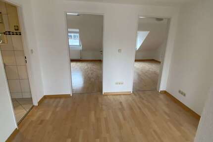 Wohnung zum Mieten in Frankfurt am Main 1.210 € 76 m² 3 zimmer