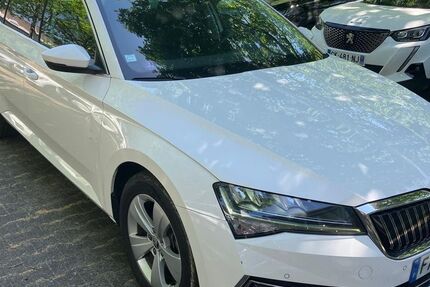 Skoda Superb 92.000 km 15.470 &euro; Hofheim am Taunus 65719