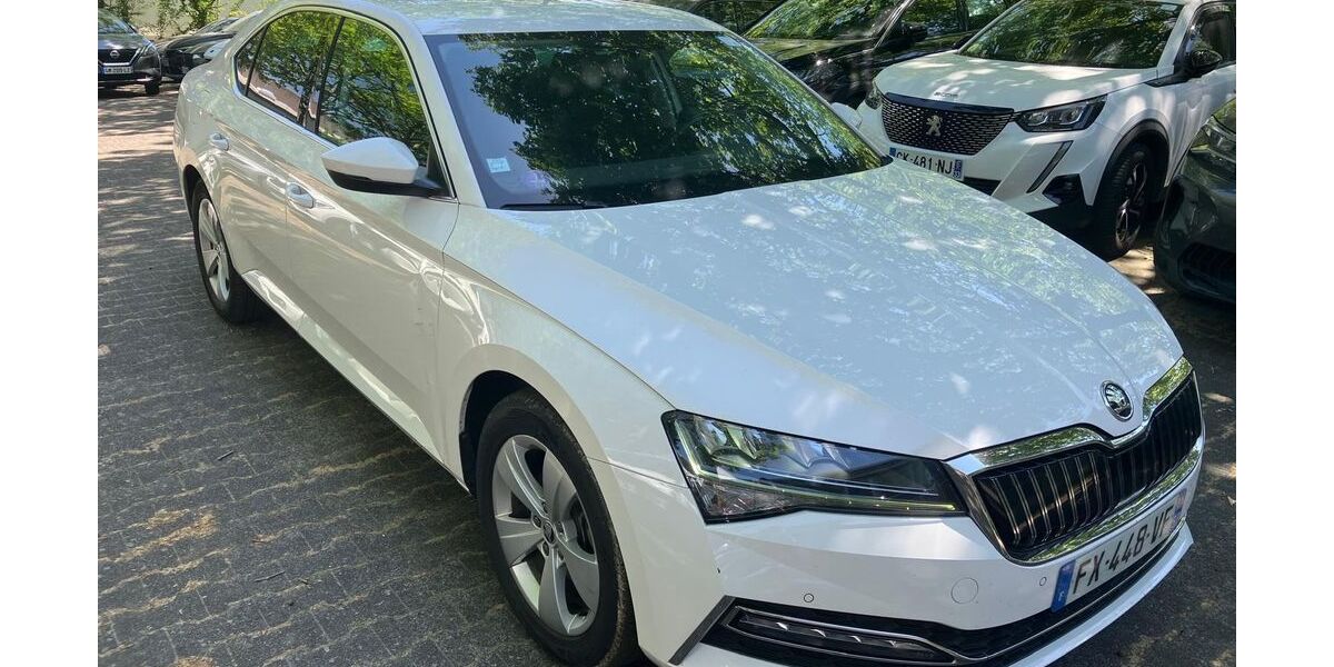 Skoda Superb 92.000 km 15.470 &euro; Hofheim am Taunus 65719