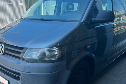 VW T5 Transporter 247.000 km 7.990 &euro; Frankfurt am Main 60486