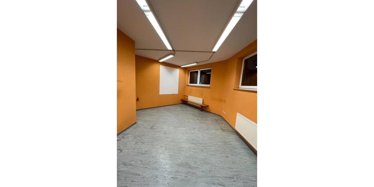 Gewerbeobjekt Fürth - 2.000&euro; | Angebot:23222034