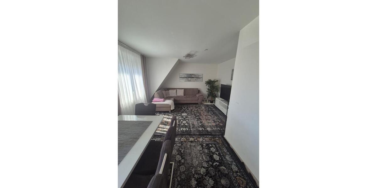 Etagenwohnung Bensheim - 4 Zimmer, 95 m&sup2;, 1.300&euro; | Angebot:26165611