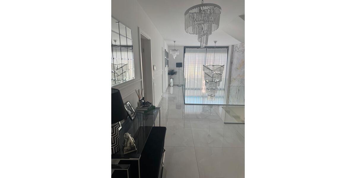Einfamilienhaus Langen (Hessen) - 8 Zimmer, 248 m&sup2;, 2.000.000&euro; | Angebot:27155321