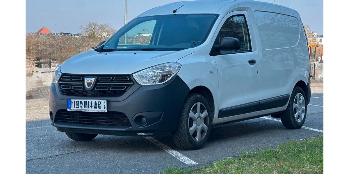 Dacia Dokker 85.957 km 7.999 &euro; Rüsselsheim 65428