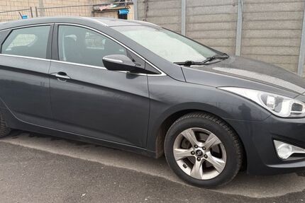 Hyundai i40 164.700 km 8.600 &euro; Offenbach 63075