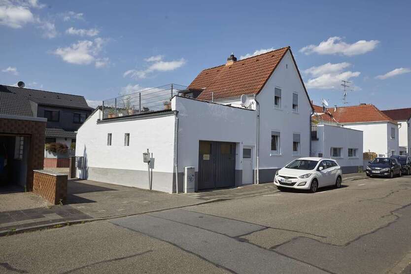 Wohnung zum Kaufen in Griesheim 299.000 € 82 m²