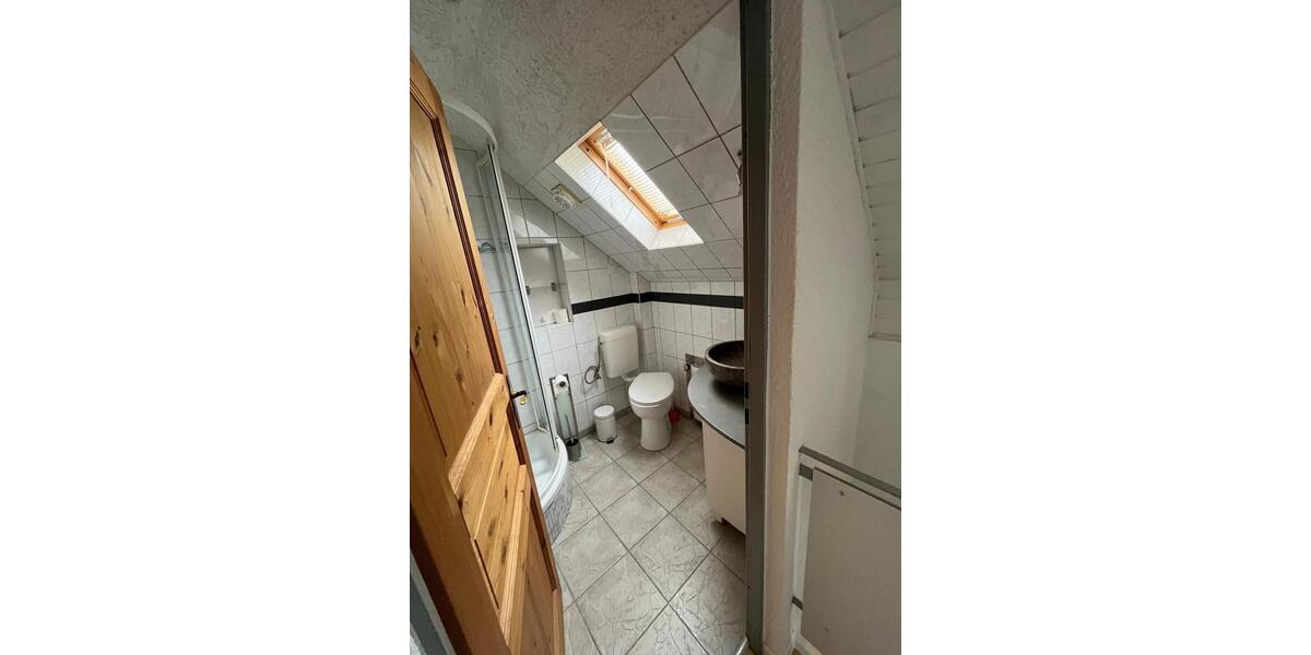 Einfamilienhaus Eich - 3 Zimmer, 68 m&sup2;, 865&euro; | Angebot:24812101