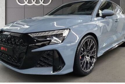 Audi RS3 9.900 km 64.980 &euro; Frankfurt am Main 60314
