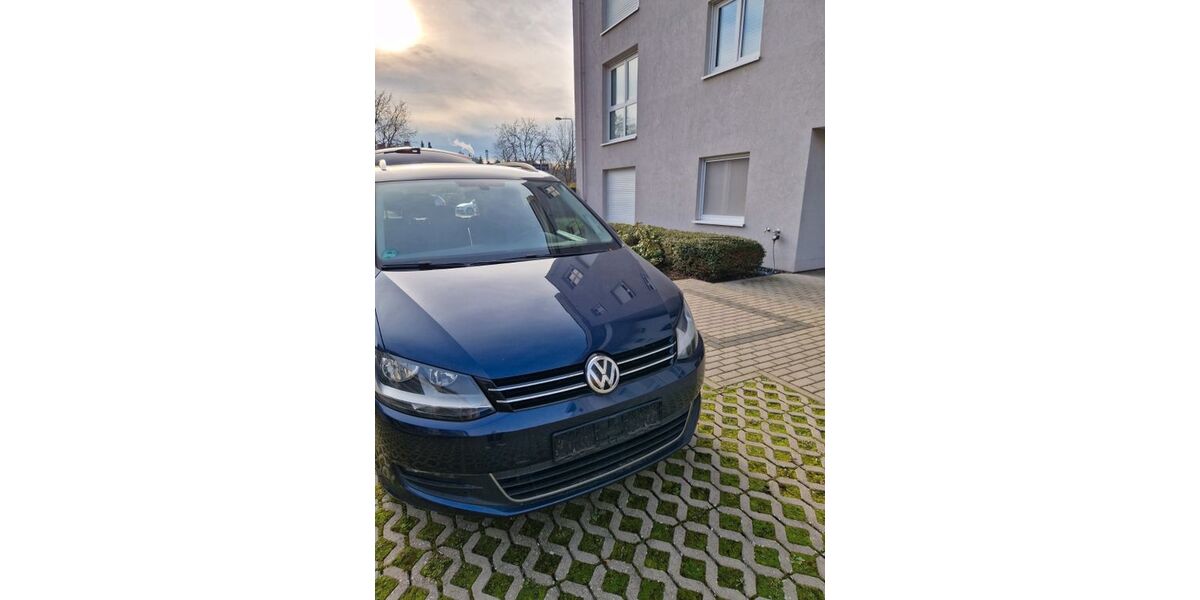 VW Sharan 270.600 km 10.300 &euro; Frankfurt am Main 60314