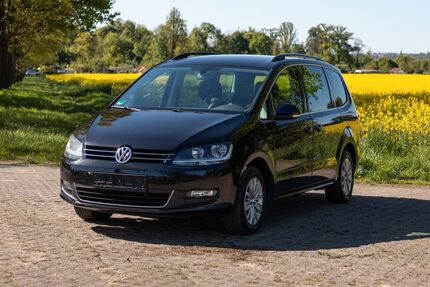 VW Sharan 125.000 km 12.300 &euro; Frankfurt am Main 60599
