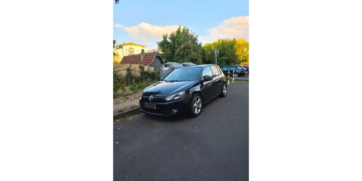 VW Golf 204.000 km 8.300 &euro; Offenbach am Main 63071