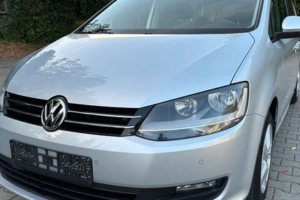VW Sharan 104.800 km 9.900 &euro; Bensheim 64625
