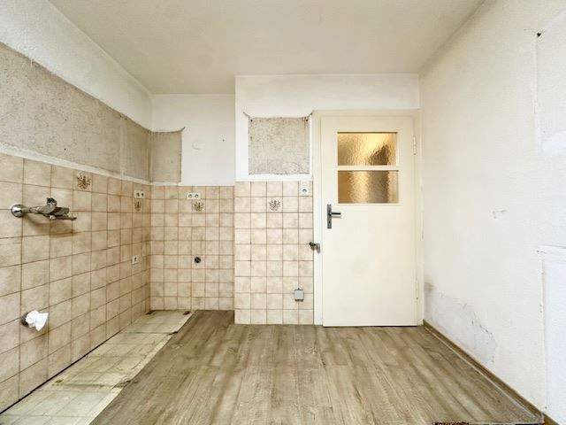 Mehrfamilienhaus, Wohnhaus Griesheim - 9 Zimmer, 625.000&euro; | Angebot:25690762