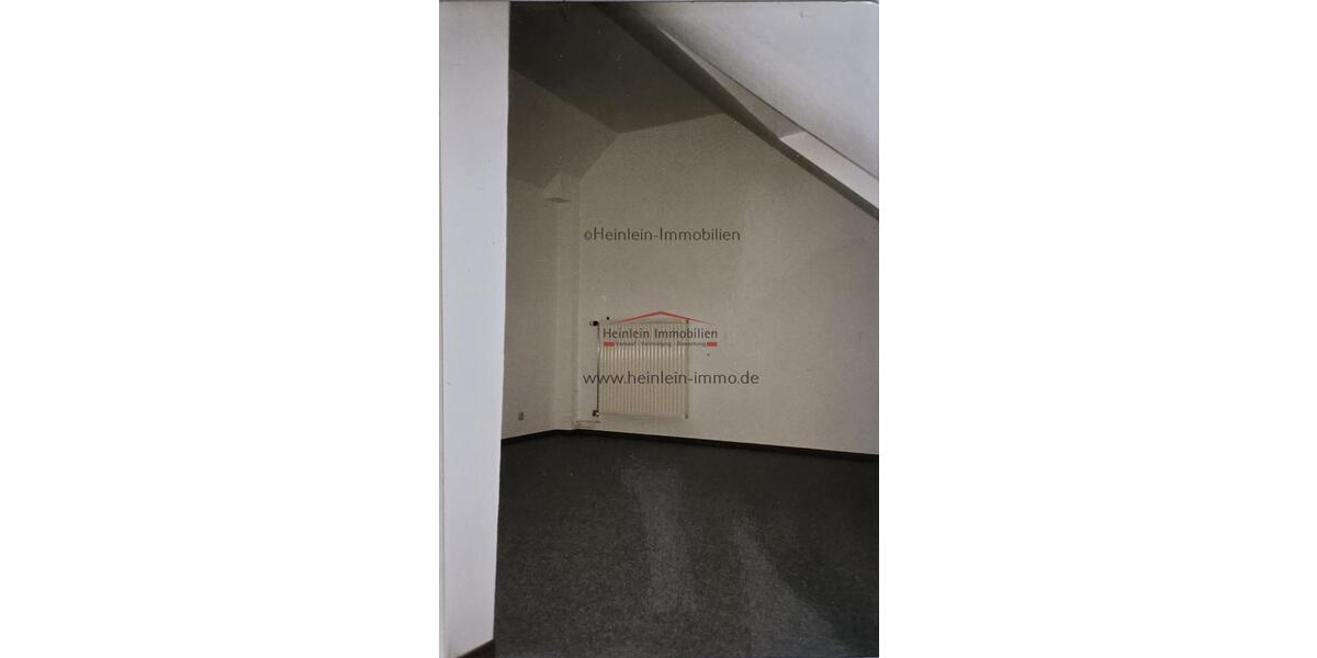 3 ZKBB* SW-Terrasse*tgl. Wannenbad* KFZ-Stellpl.* ausgebauter Dachboden* Riedstadt-Crumstadt - Dachgeschoßwohnung Riedstadt / Crumstadt Crumstadt | Angebot:21882911