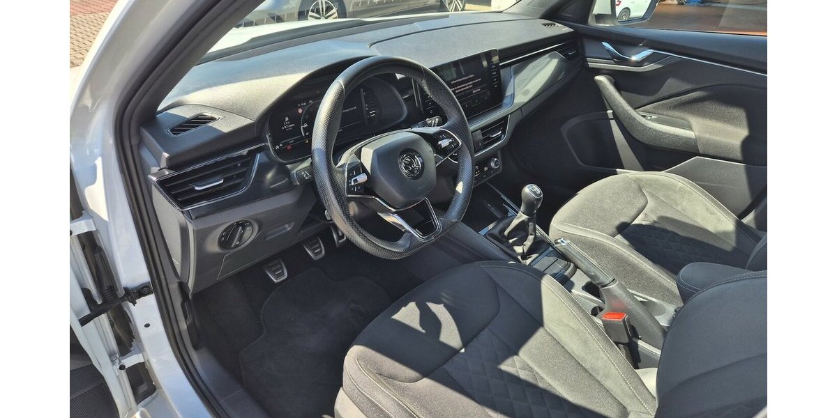 Skoda Kamiq 1,0 TSI Style Klima, Parksensoren hinten, 62.881 km 15.990 &euro; Rodgau 63110