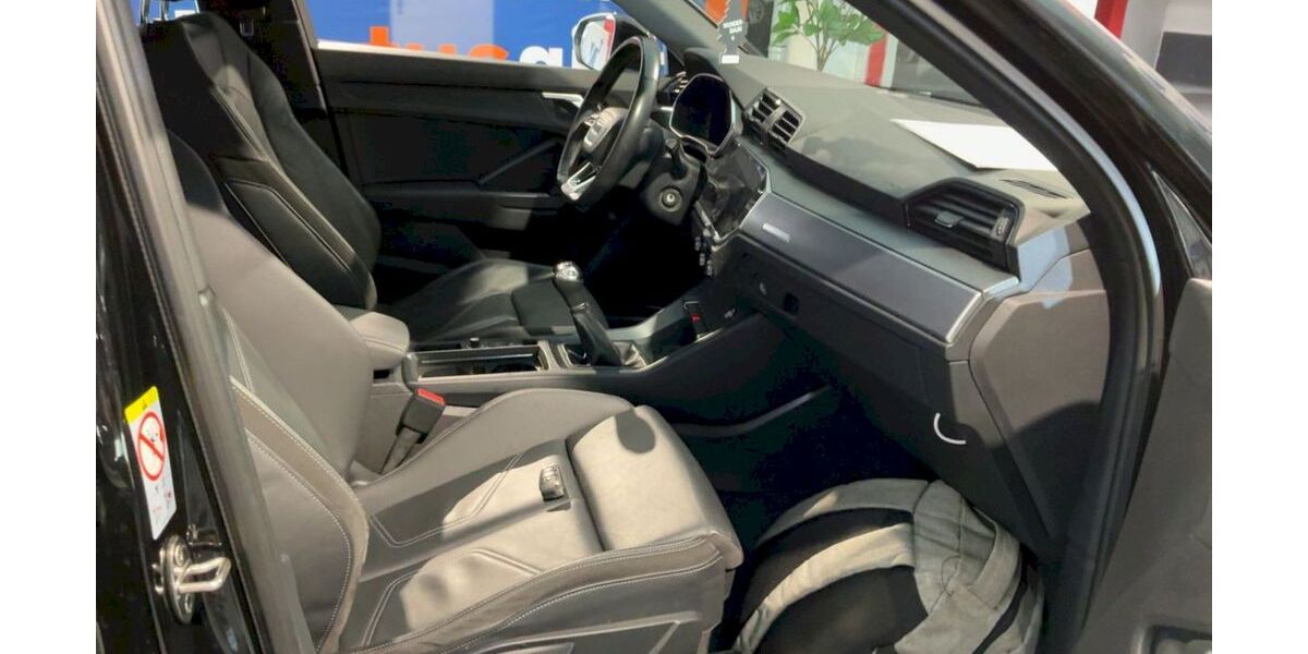 Audi Q3 100.900 km 15.000 &euro; Offenbach am Main 63071