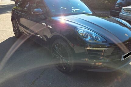 Porsche Macan 144.500 km 33.200 &euro; Frankfurt am Main 60439