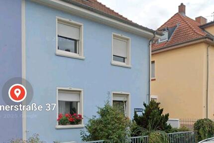 Haus zu verkaufen im Herzen von Pfiffligheim
