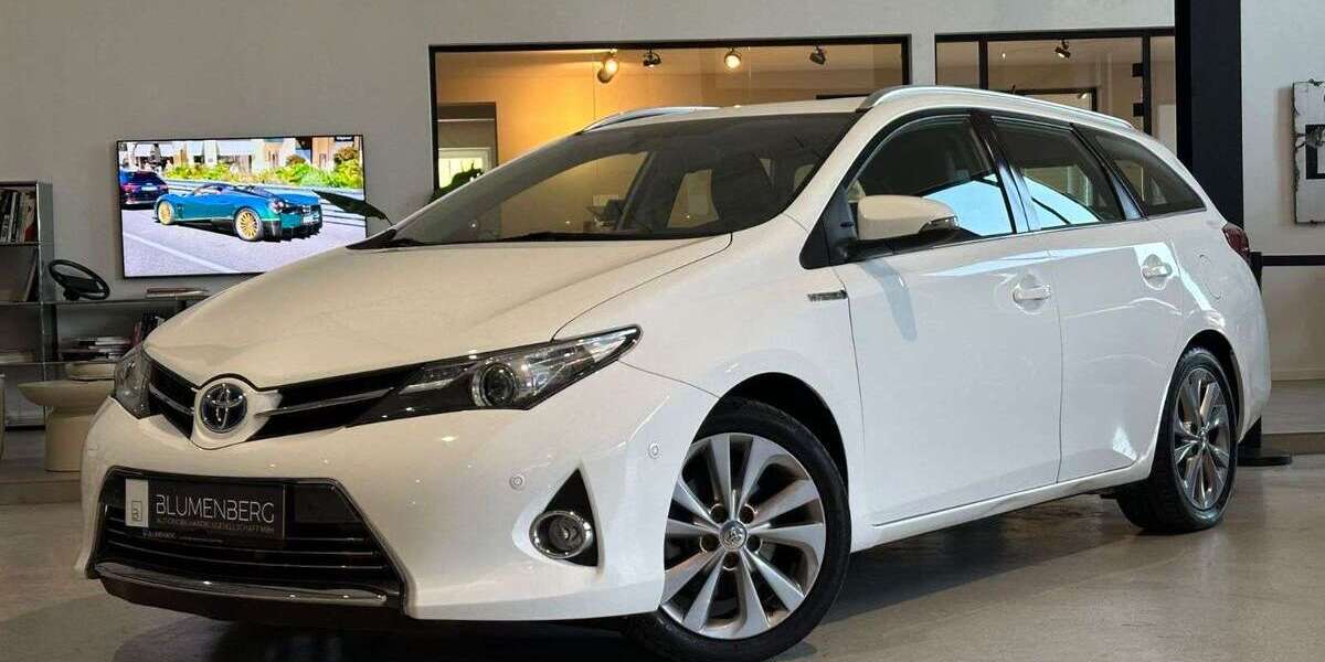 Toyota Auris 225.637 km 9.980 &euro; Rodgau Weiskirchen 63110