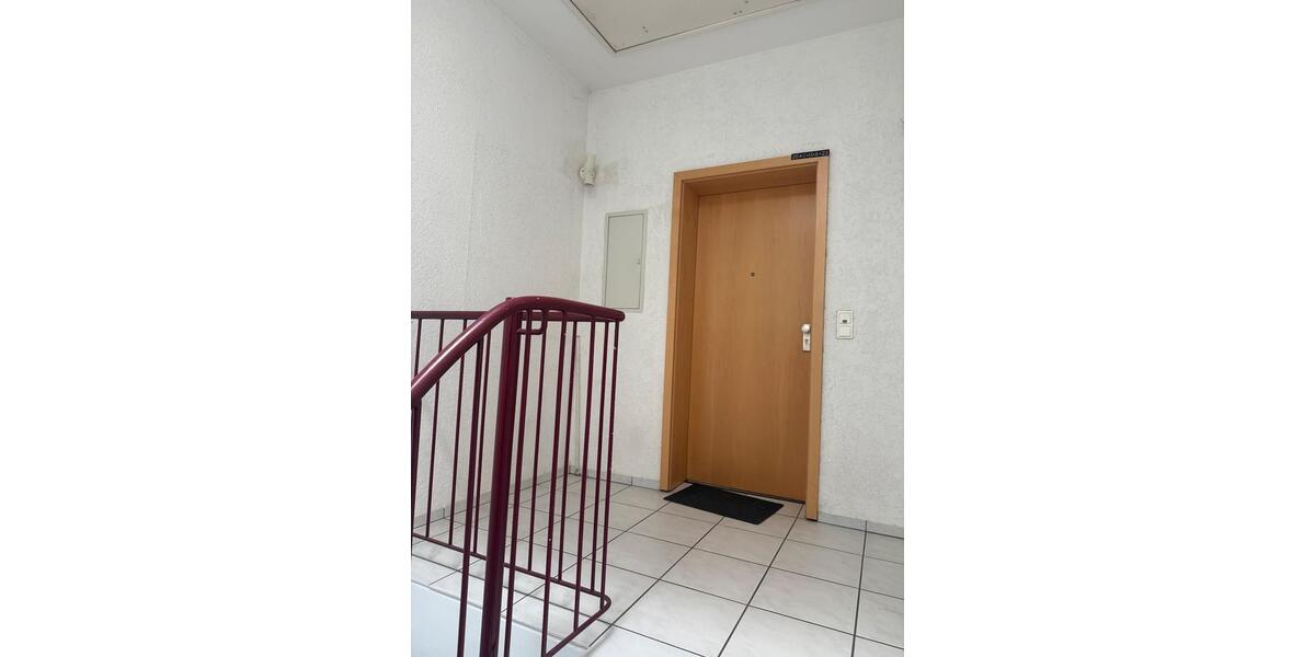 Dachgeschoßwohnung Heppenheim (Bergstraße) - 2 Zimmer, 62 m&sup2;, 800&euro; | Angebot:26444439