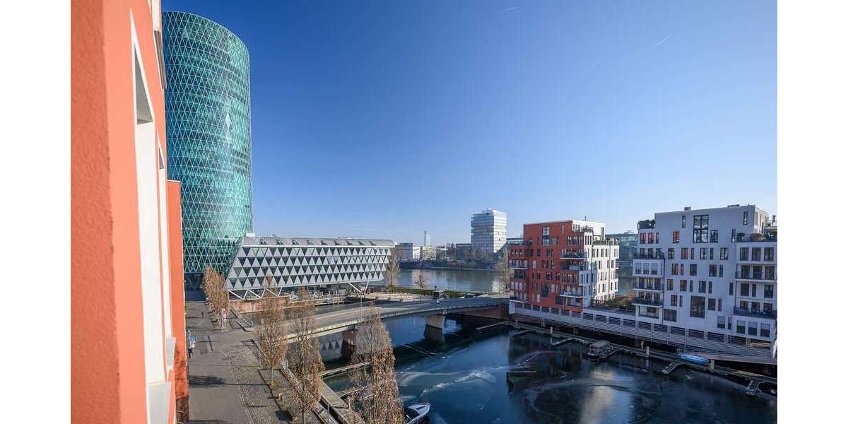 Wohnung zum Kaufen in Frankfurt 895.000 € 99 m² 3 zimmer