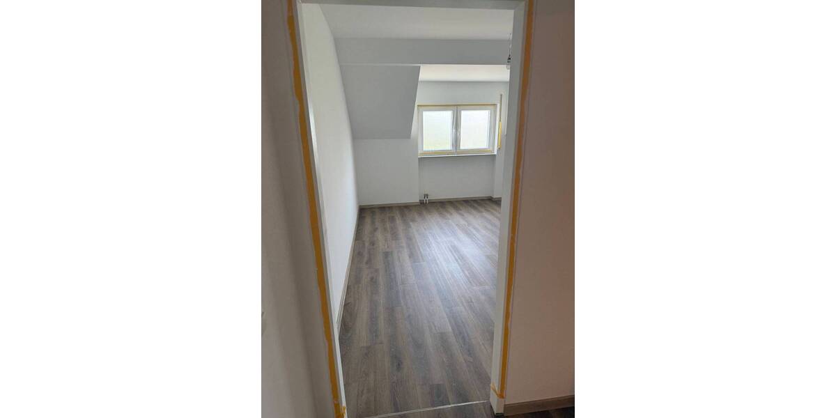 Etagenwohnung Frankfurt am Main Fechenheim - 2 Zimmer, 68 m&sup2;, 830&euro; | Angebot:26712412