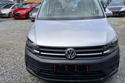 VW Caddy 320.000 km 6.990 € Einhausen 64683