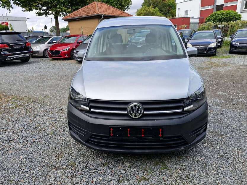 VW Caddy 320.000 km 6.990 € Einhausen 64683